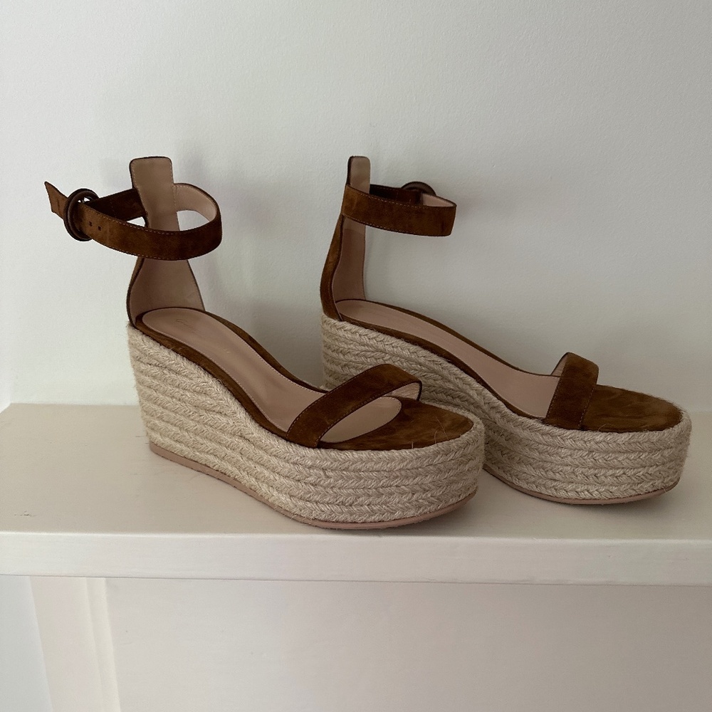 Wedge sandals